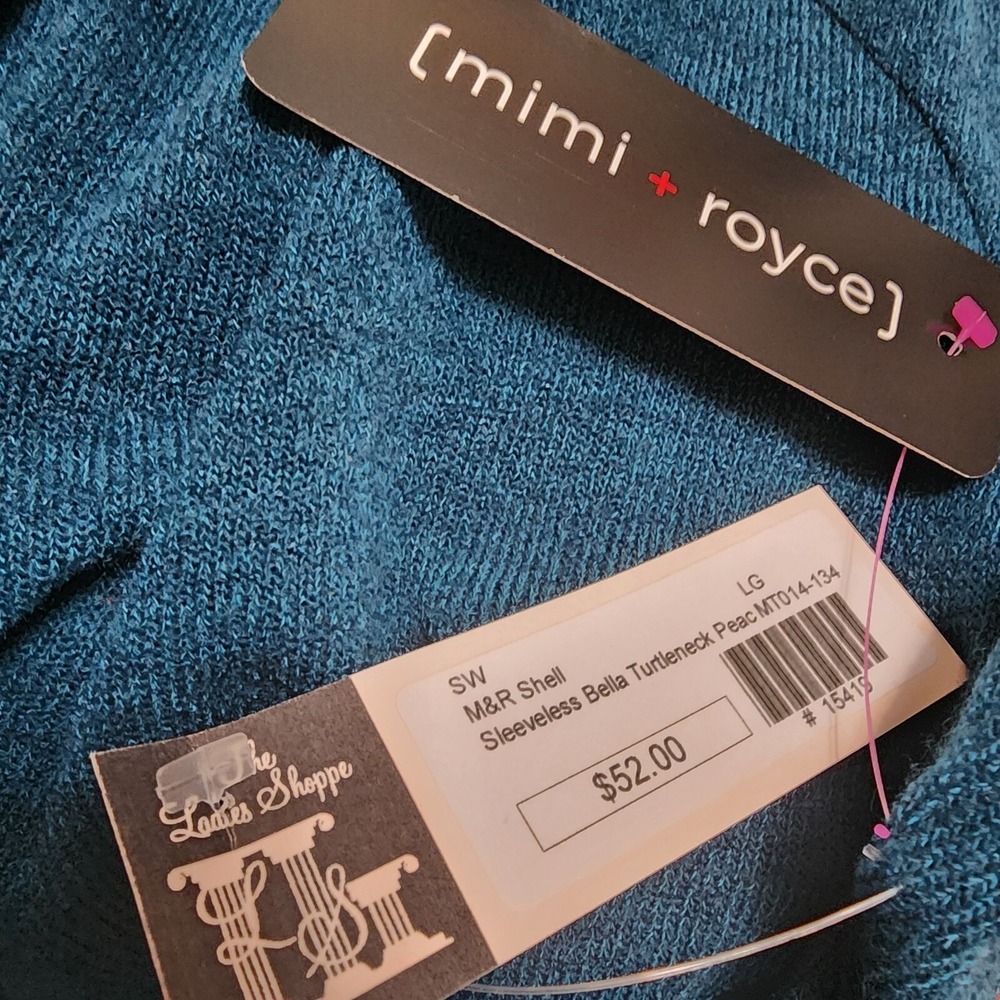 Women's Sleeveless Bella Turtleneck Top by (mimi+ royce)  in Peacock Size LG - Picture 6 of 9